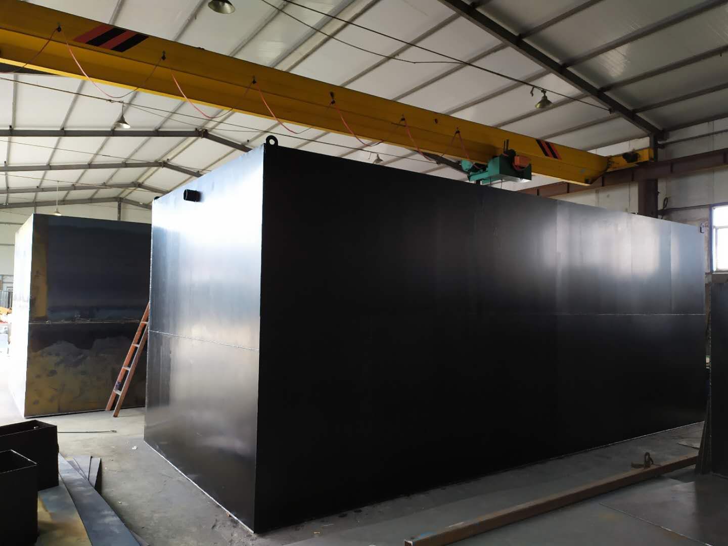 一體化污水處理設(shè)備需要注意哪些事項